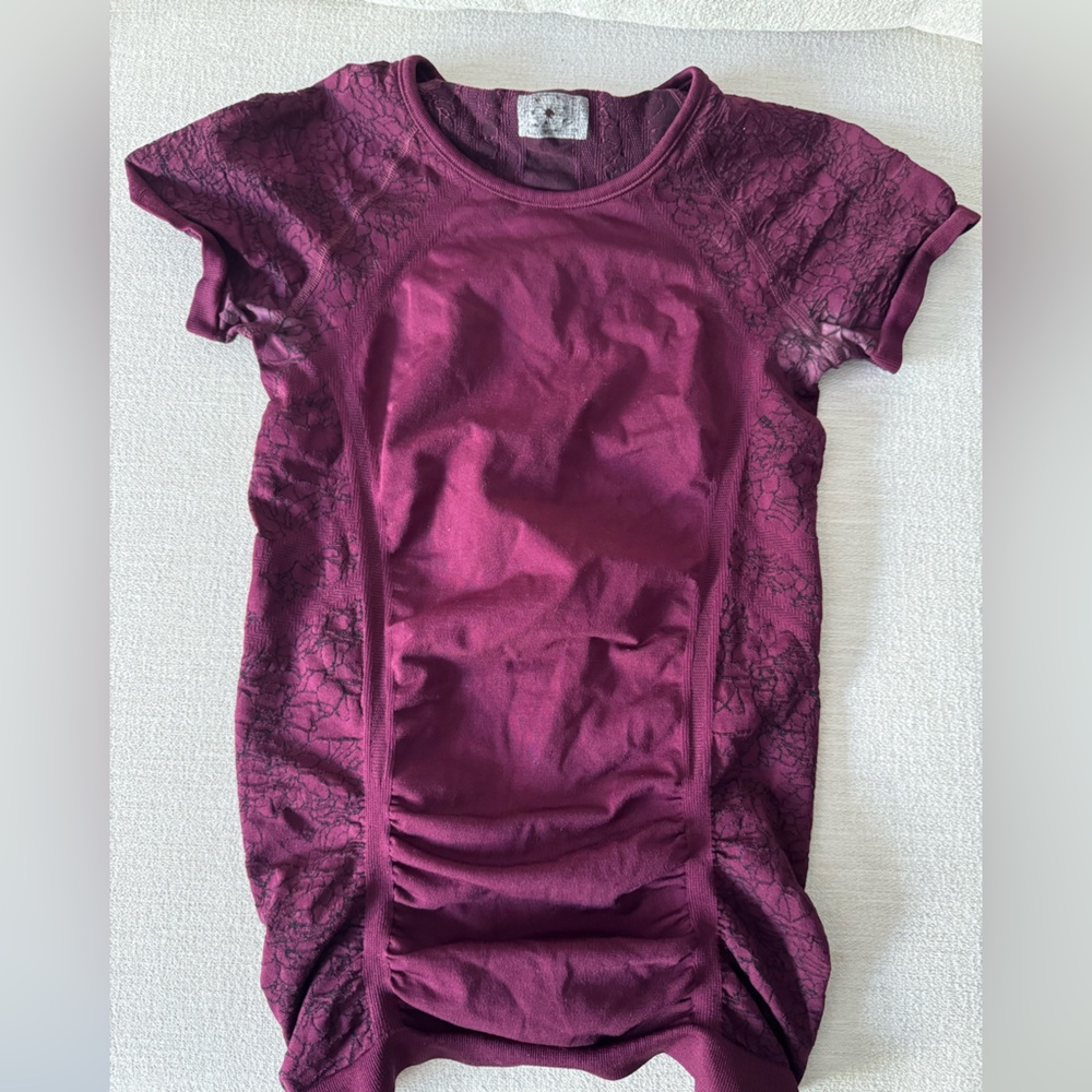 Athleta top